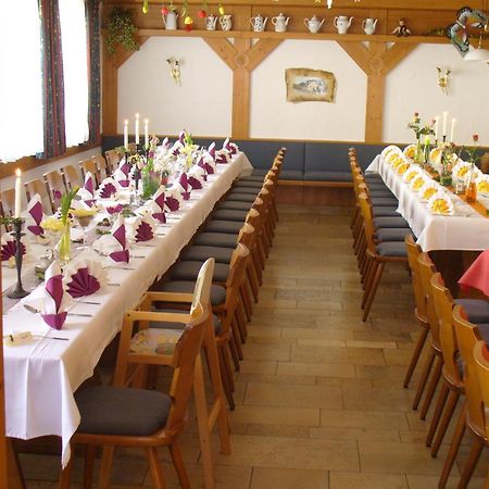 Gasthof Zum Brunnen Mornsheim Екстер'єр фото