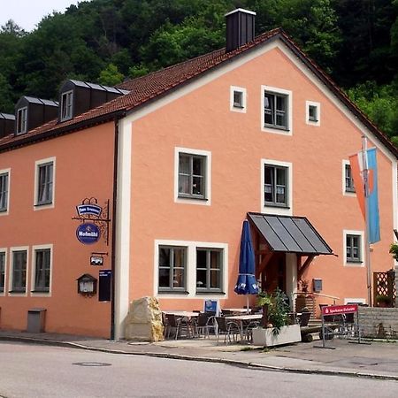 Gasthof Zum Brunnen Mornsheim Екстер'єр фото